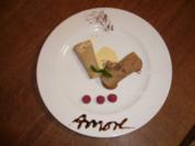 Cannoli trifft Mousse au Chocolat an grüner Kaffeesoße - Rezept