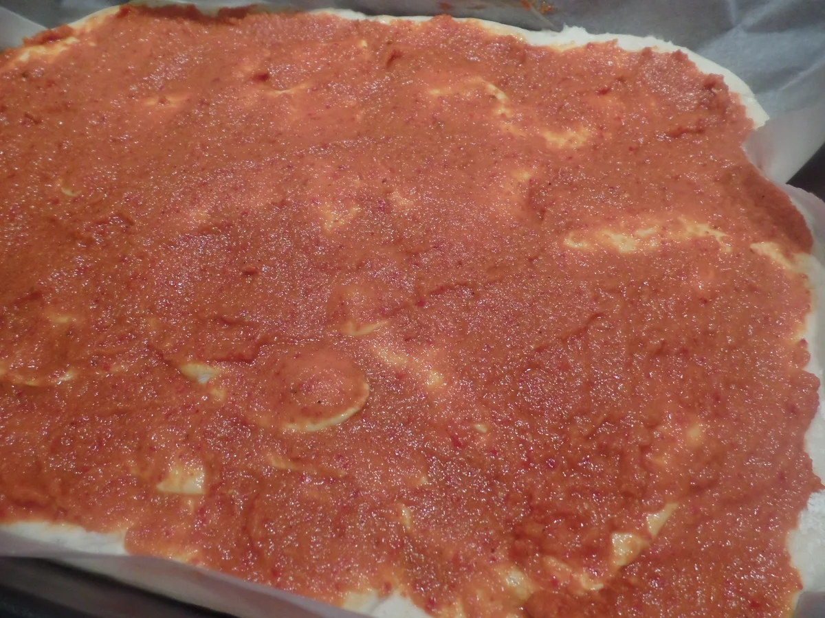 Blechkuchen mit Paprika und Tomaten - Rezept - Bild Nr. 8909