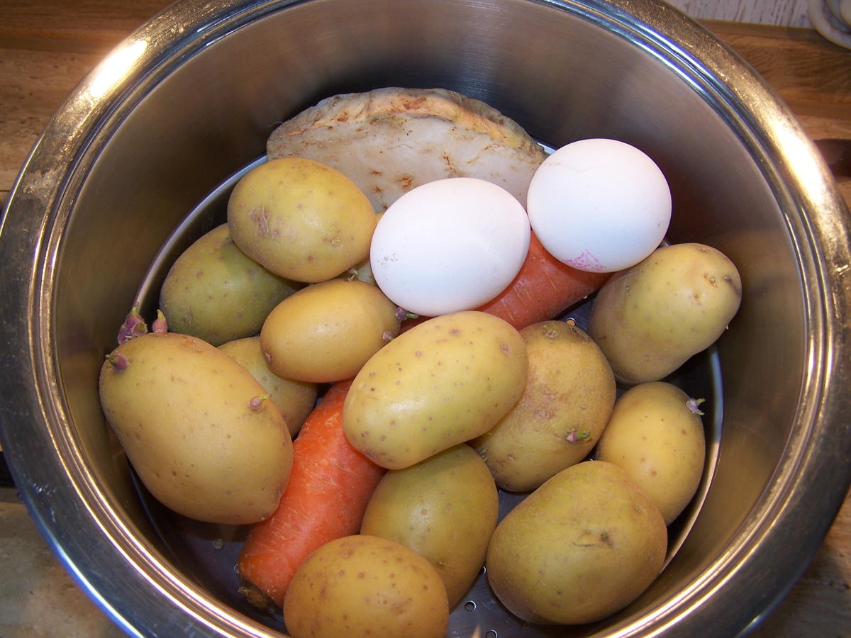Puten Schnitzel +Kartoffelsalat + Endivien Salat - Rezept - Bild Nr. 3