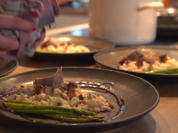 Kalbsfilet auf Pilzrisotto an Portweinjus mit Thaispargel - Rezept - Bild Nr. 2