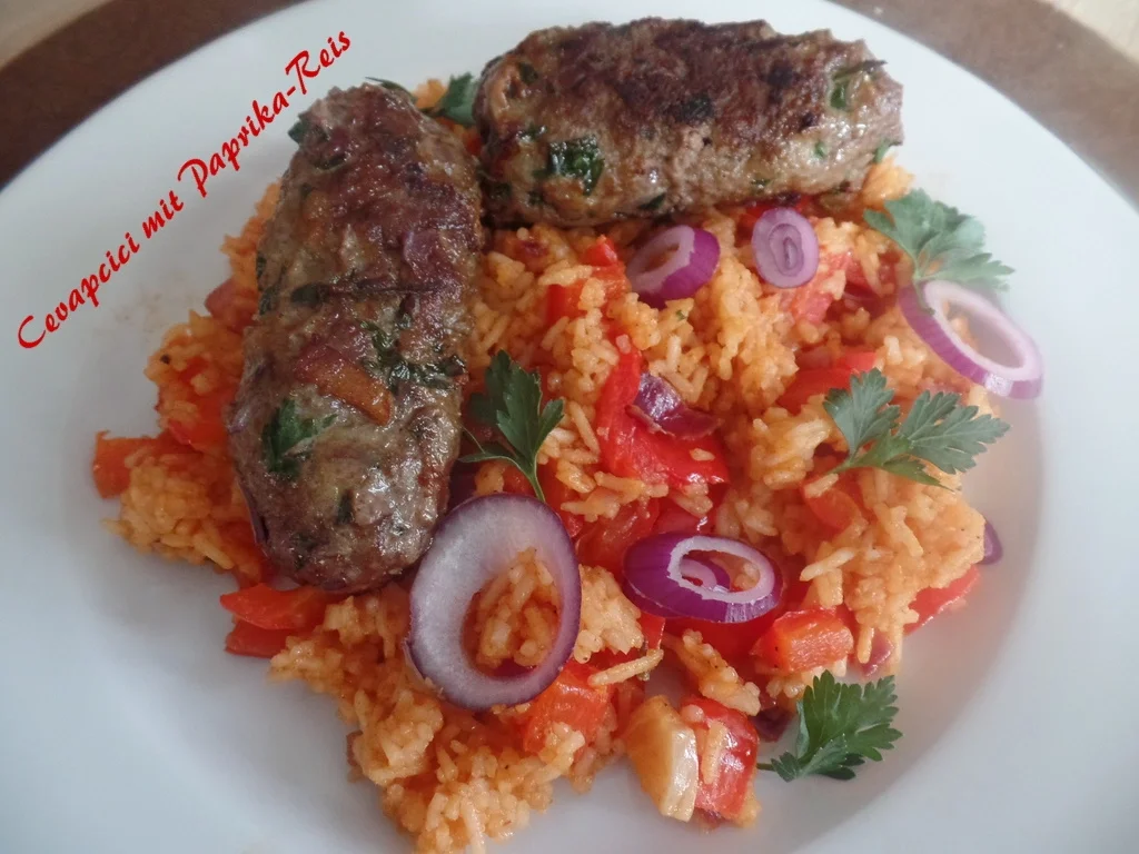 Rezept: Cevapcici mit Paprika-Reis Bild Nr. 8914 Cevapcici mit Paprika-Reis - Rezept - Bild Nr. 8914