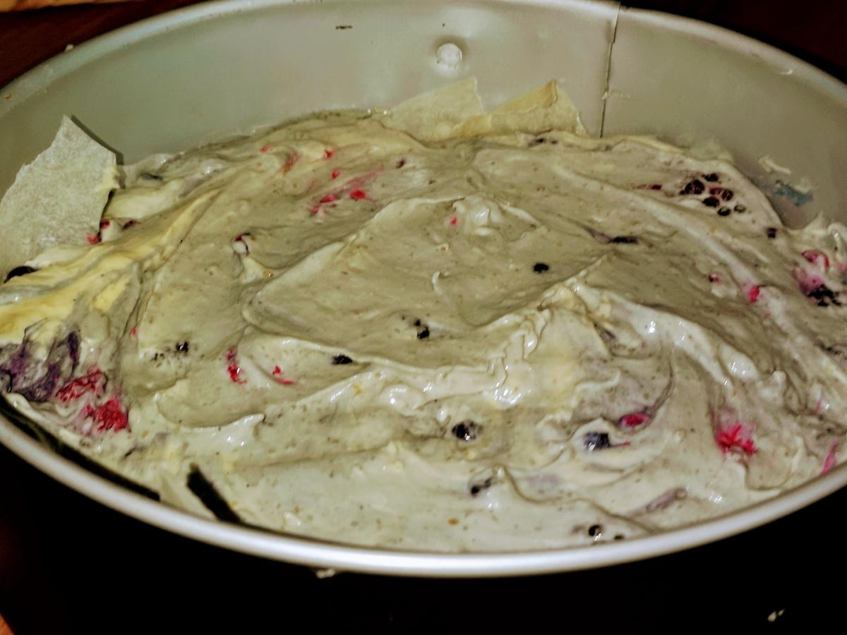 BiNe` S BEEREN MASCARPONEKUCHEN - schnell &amp; einfach - von Bine13100