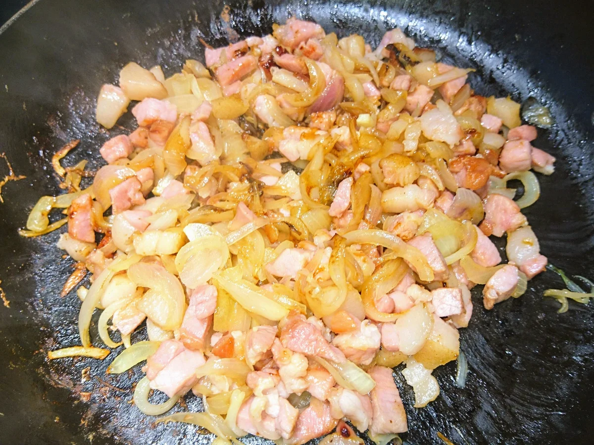 Spaghetti all' amatriciana - Rezept - Bild Nr. 7