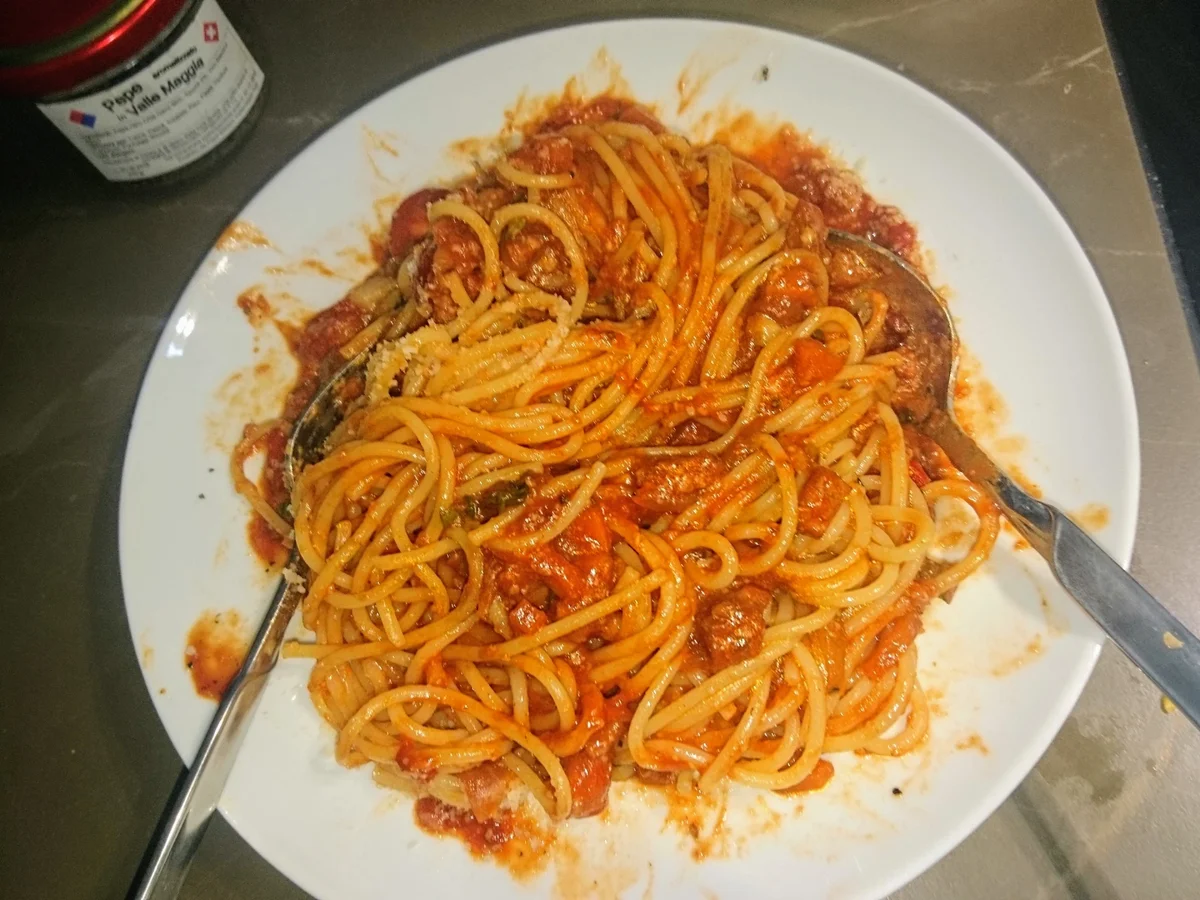 Spaghetti all' amatriciana - Rezept - Bild Nr. 14