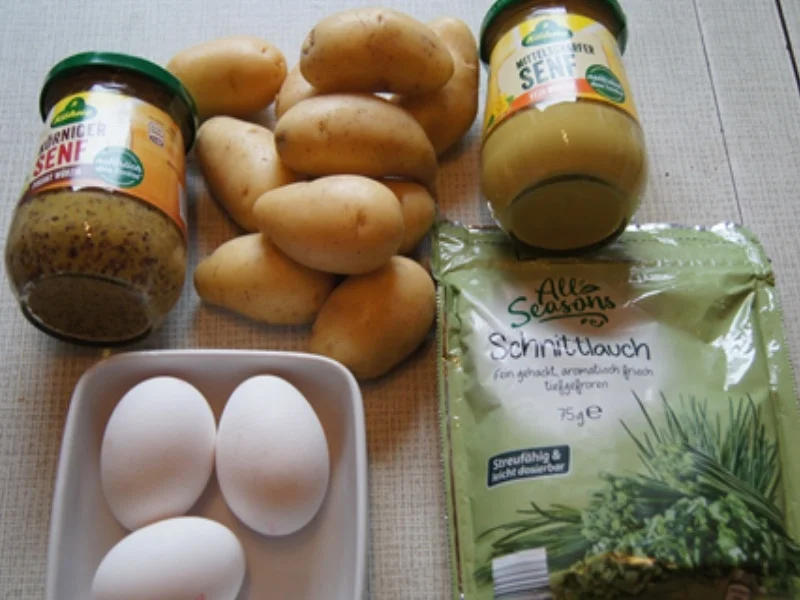 Eier in Senfsauce mit Drillingen und Rote Bete süßsauer - Rezept - Bild Nr. 3