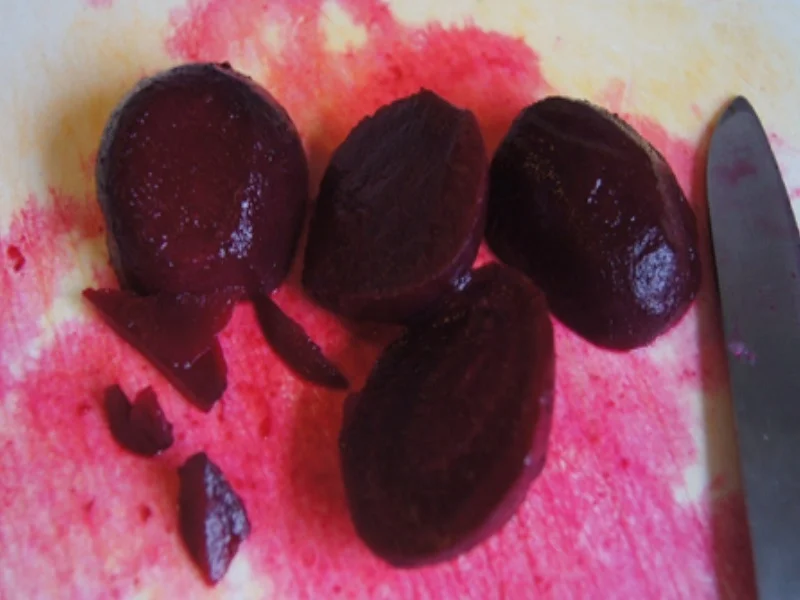 Eier in Senfsauce mit Drillingen und Rote Bete süßsauer - Rezept - Bild Nr. 11