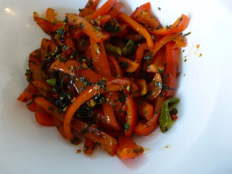 Rezept: Würziges Paparikagemüse Bild Nr. 2 Würziges Paparikagemüse - Rezept - Bild Nr. 2