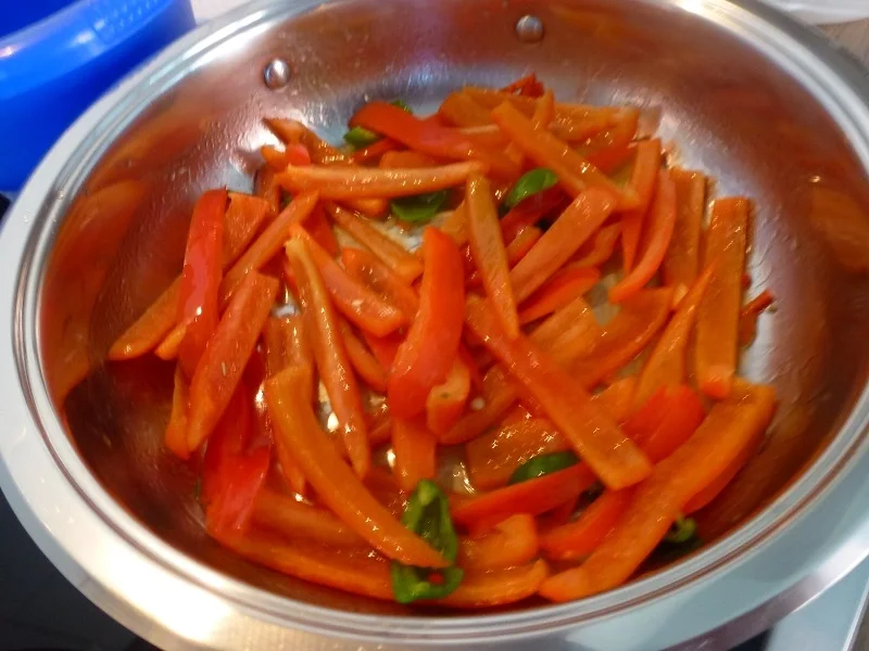 Rezept: Würziges Paparikagemüse Bild Nr. 7 Würziges Paparikagemüse - Rezept - Bild Nr. 7