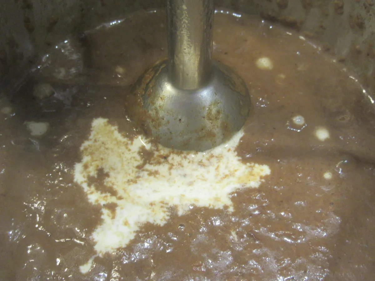 Fleisch: Lammlachse mit Steinpilzkruste und Rosmarinspätzle - Rezept - Bild Nr. 12