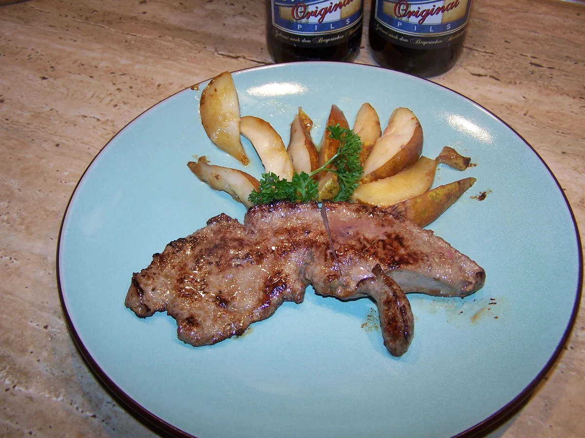Rezept: Kalbsleber rosa gebraten mit Birnen Bild Nr. 3 Kalbsleber rosa gebraten mit Birnen - Rezept - Bild Nr. 3