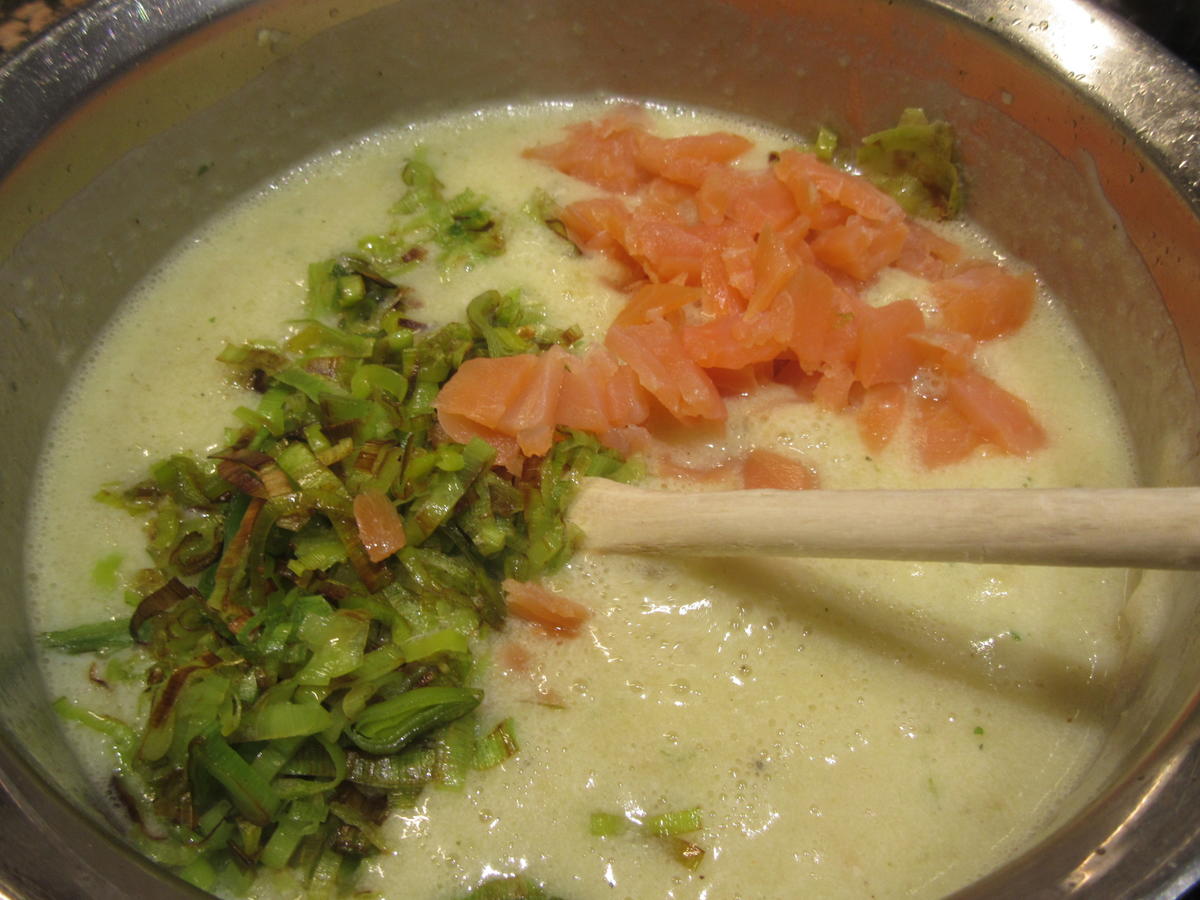 Suppen: Nordische Kartoffel-Buttermilch-Suppe mit Lachs(forelle) - Rezept - Bild Nr. 8