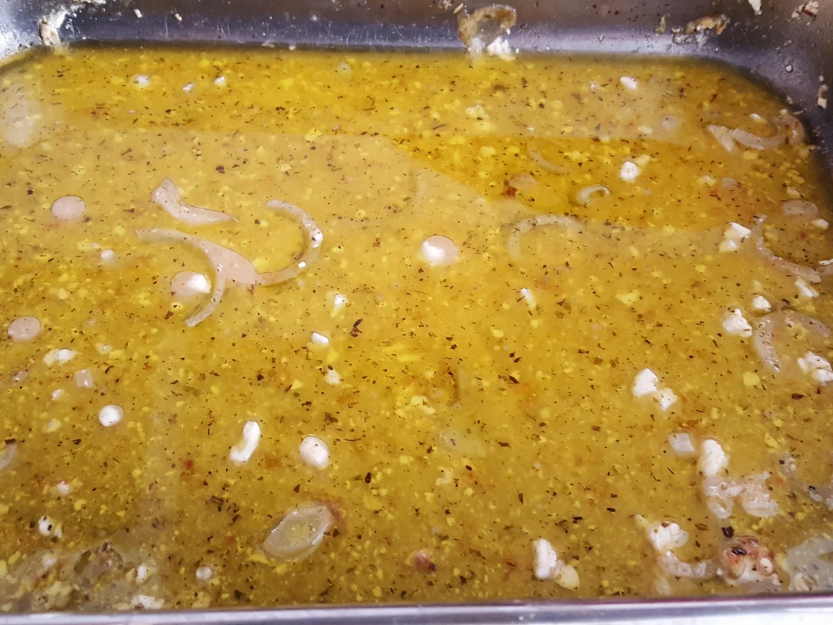 Gebackene Tomaten mit Zwiebeln und Schafskäse in Olivenöl - Rezept - Bild Nr. 8969