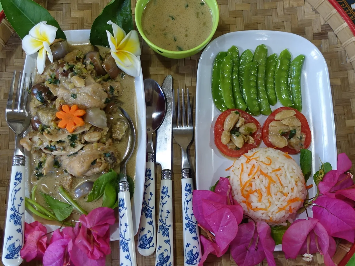 Laotisches Ingwerhuhn in Kokosmilch - Rezept - Bild Nr. 2