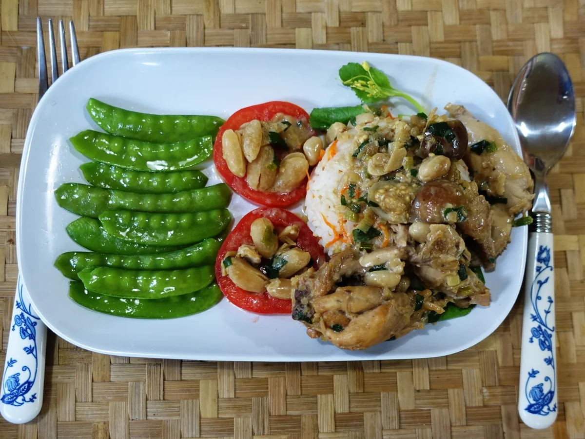 Laotisches Ingwerhuhn in Kokosmilch - Rezept - Bild Nr. 3