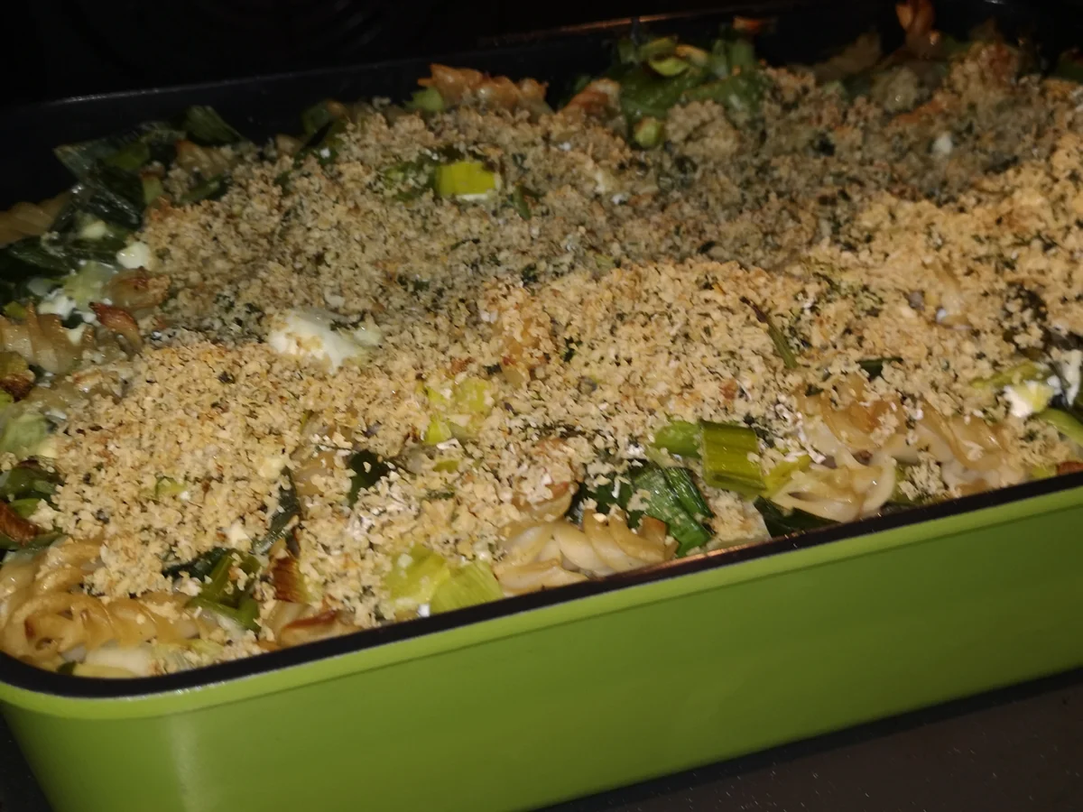 Rezept: BiNe` S PASTA LAUCHAUFLAUF Bild Nr. 3 BiNe` S PASTA LAUCHAUFLAUF - Rezept - Bild Nr. 3