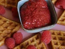 Rezept: Frühstück: Haferwaffeln mit Himbeer-Marmelade Bild Nr. 2 Frühstück: Haferwaffeln mit Himbeer-Marmelade - Rezept - Bild Nr. 2
