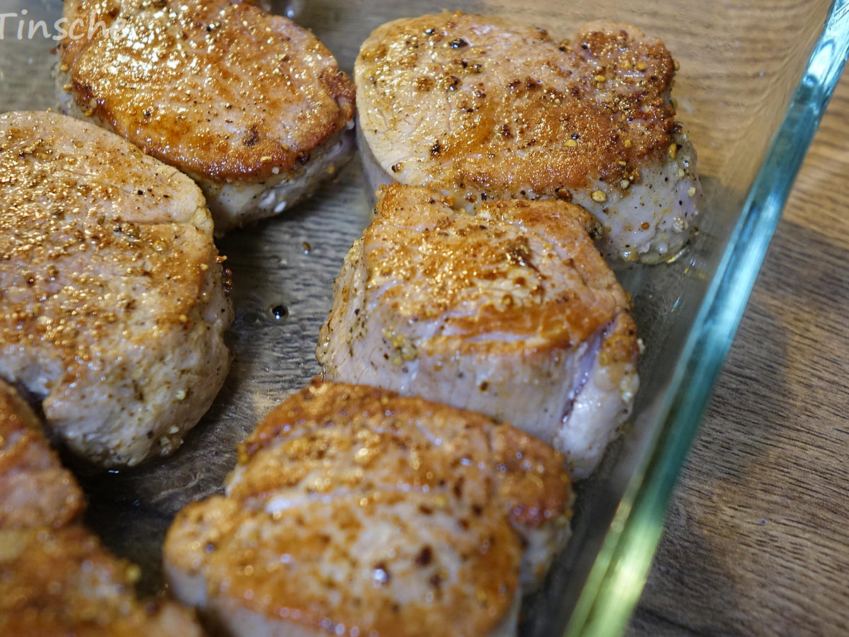 Schweinefiletmedaillons überbacken - Rezept - kochbar.de