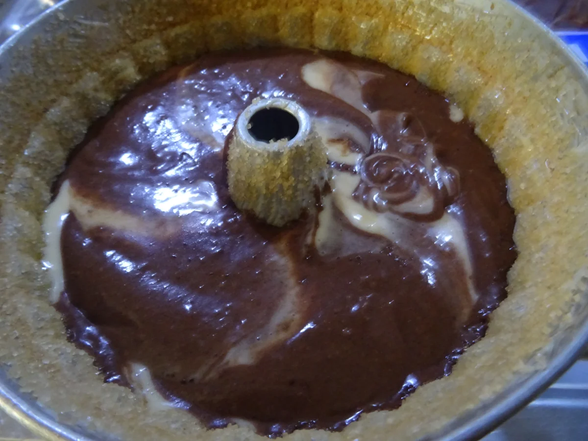 Blitz-Marmorkuchen mit Knusperkruste - Rezept - Bild Nr. 5