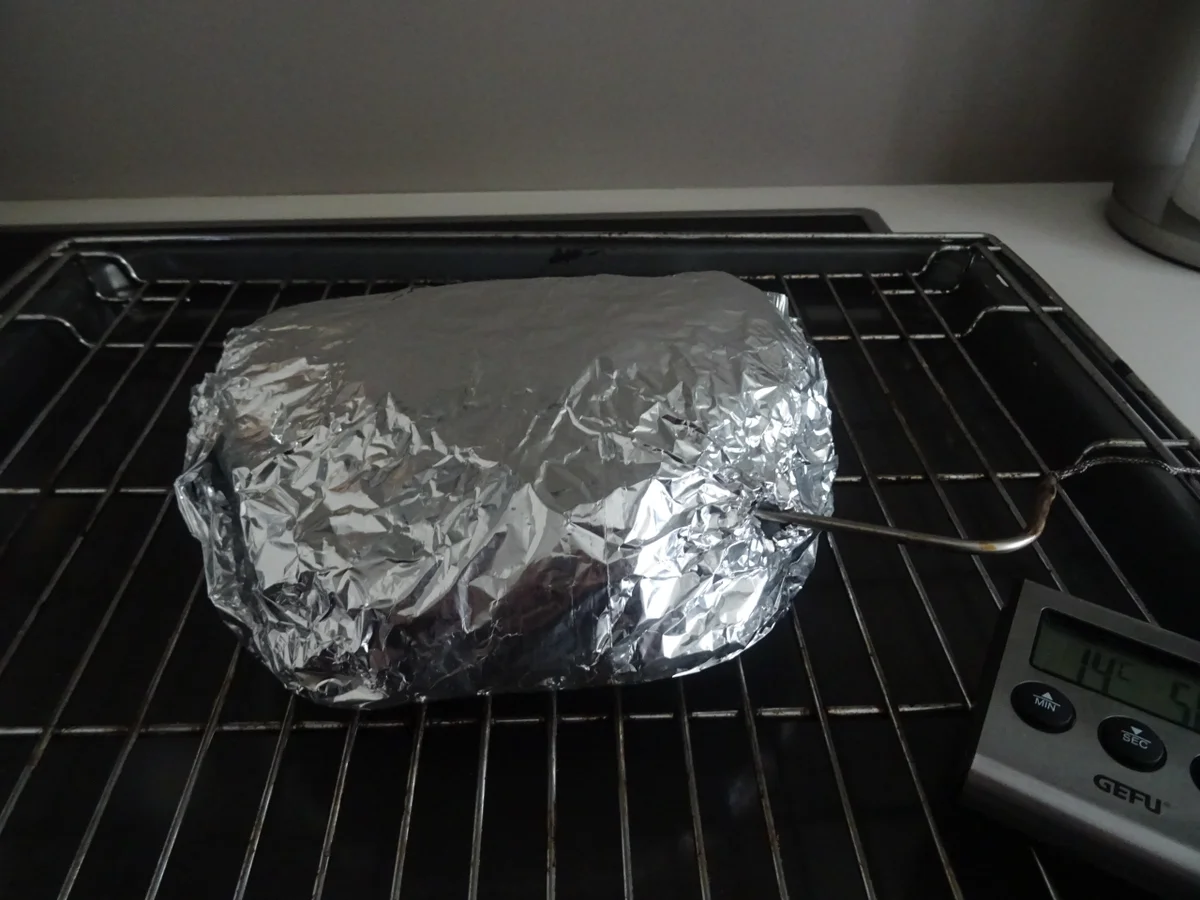 Geräucherte Putenoberkeule mit Speckbohnen in weißer Soße - Rezept - Bild Nr. 4