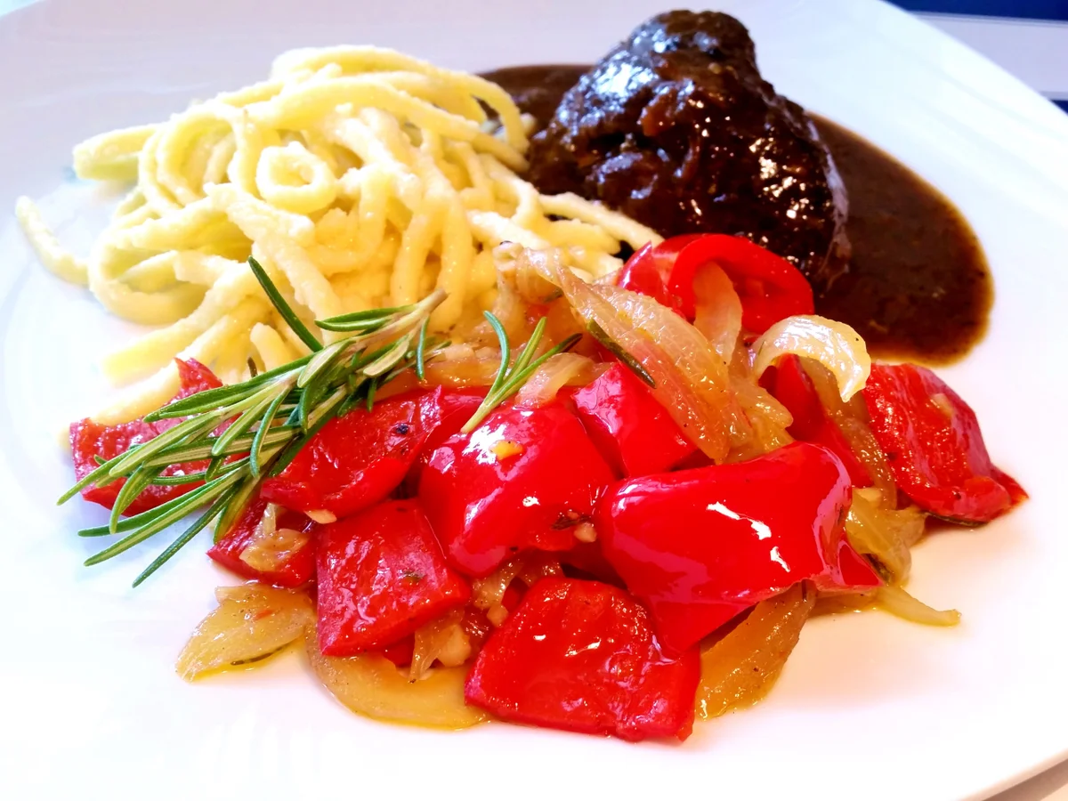 Rezept: Spitzpaprika-Zwiebel-Gemüse Bild Nr. 9001 Spitzpaprika-Zwiebel-Gemüse - Rezept - Bild Nr. 9001