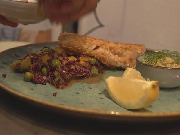 Kabeljau-Filet in Haferflocken-Kruste mit Reis-Mango-Salat - Rezept - Bild Nr. 2