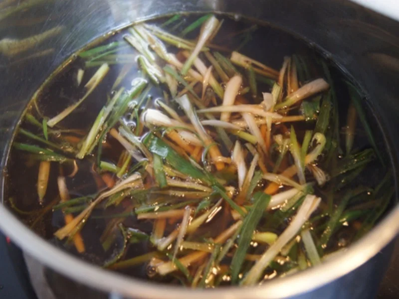 Rezept: Eiblütensuppe Bild Nr. 9 Eiblütensuppe - Rezept - Bild Nr. 9