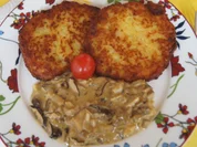 Reibekuchen mit Waldpilzsauce - Rezept - Bild Nr. 2