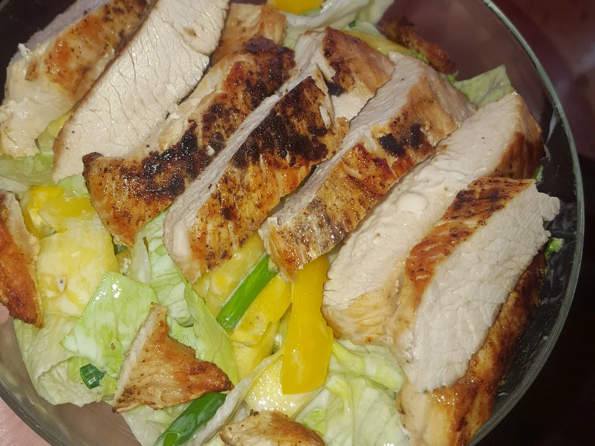 Fruchtiger Salat mit Huhn - Rezept - Bild Nr. 2