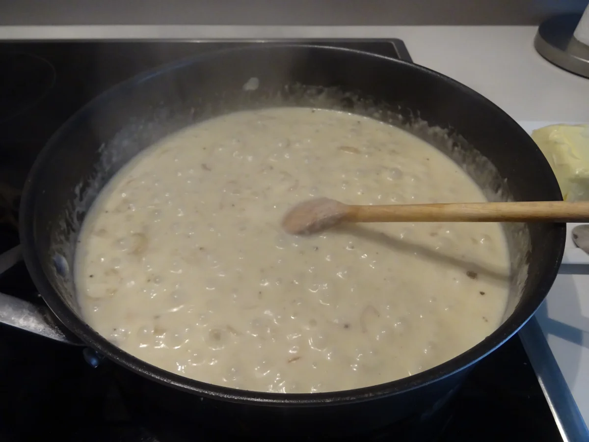 Rotbarschfilet in Schalotten-Weißweinsoße - Rezept - Bild Nr. 9008