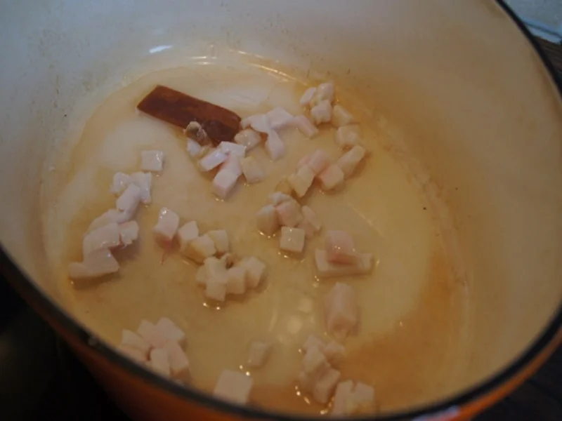 Rezept: Jägergulasch mit Spätzle Bild Nr. 4 Jägergulasch mit Spätzle - Rezept - Bild Nr. 4