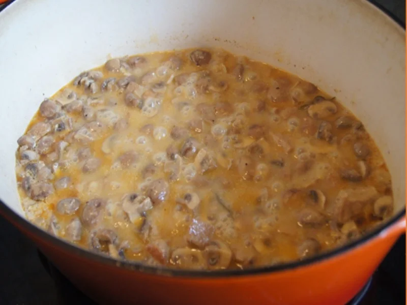 Rezept: Jägergulasch mit Spätzle Bild Nr. 16 Jägergulasch mit Spätzle - Rezept - Bild Nr. 16