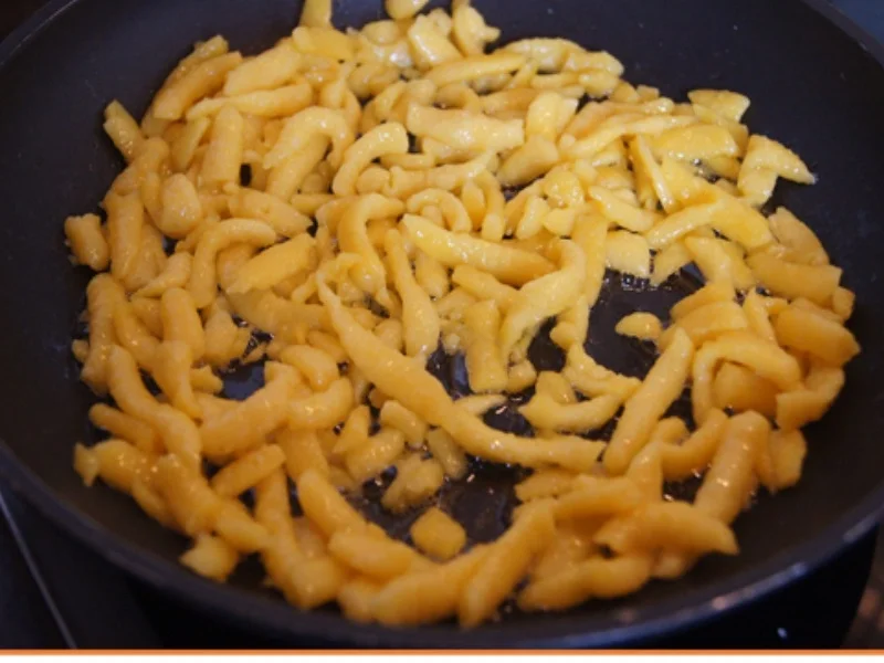 Rezept: Jägergulasch mit Spätzle Bild Nr. 17 Jägergulasch mit Spätzle - Rezept - Bild Nr. 17