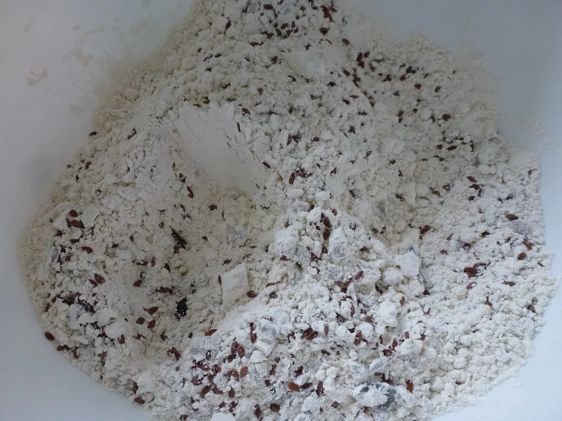 Rezept: Dinkel-Körnerbrot Bild Nr. 7 Dinkel-Körnerbrot - Rezept - Bild Nr. 7