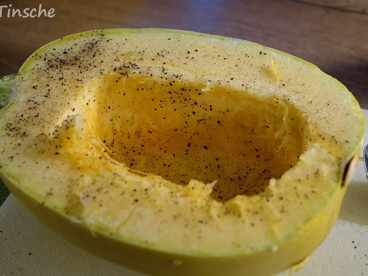 Spaghettikürbis nach alla Carbonara - Rezept - Bild Nr. 4