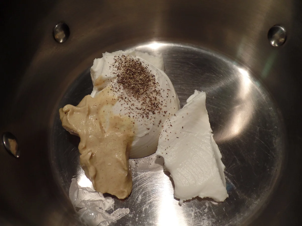 Leberkäse mit Spitzkohl und Paprika on Top mit einem Senf-Dip - Rezept - Bild Nr. 9101