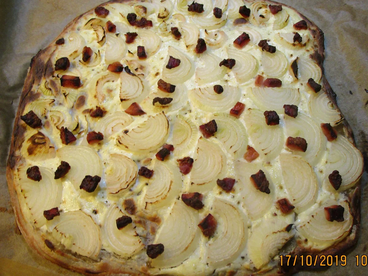 Rezept: Flammkuchen Bild Nr. 2 Flammkuchen - Rezept - Bild Nr. 2