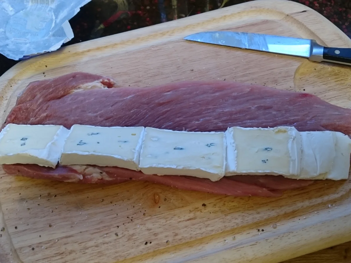 Lende mit Blauschimmelkäse und Schinken - Rezept - Bild Nr. 3