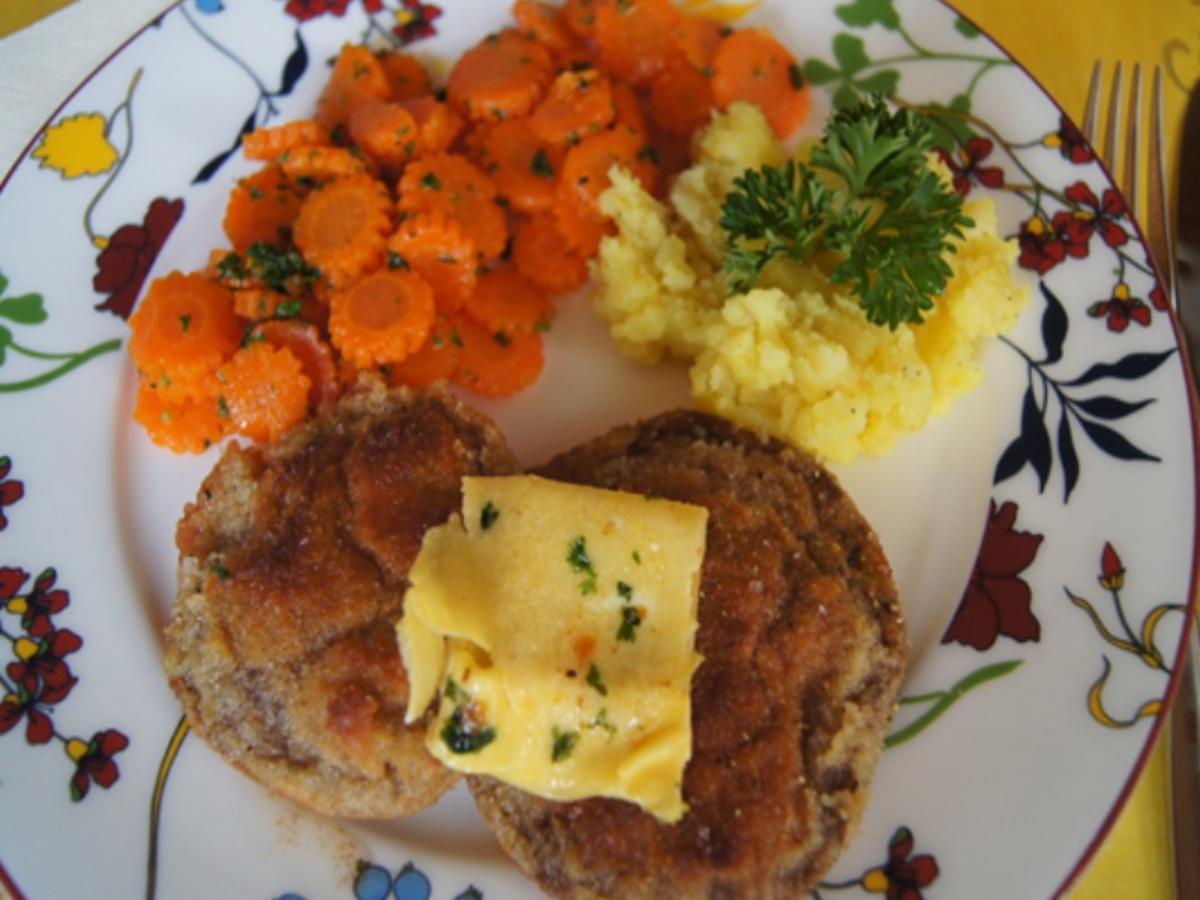 Steinpilzschnitzel mit Honigmöhrenblüten und-Kartoffelstampf - Rezept - Bild Nr. 9395