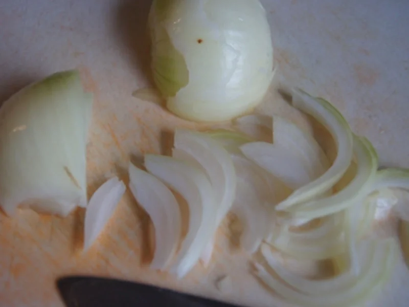Gebratener Reis mit Ei und Rindfleisch mit Paprika-streifen und Zwiebeln im Wok - Rezept - Bild Nr. 11