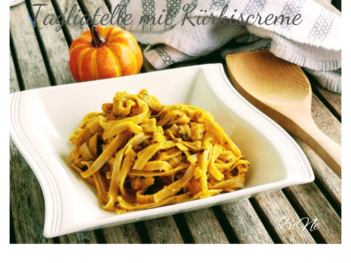 BiNe` S TAGLIATELLE MIT KÜRBISCREME - Rezept - Bild Nr. 9459