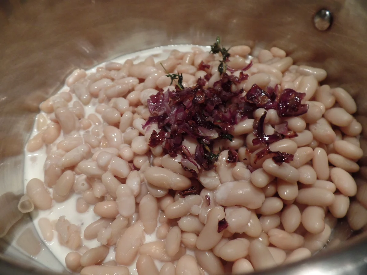 Spitzkohl mit Bohnenpüree und Eiern - Rezept - Bild Nr. 9442