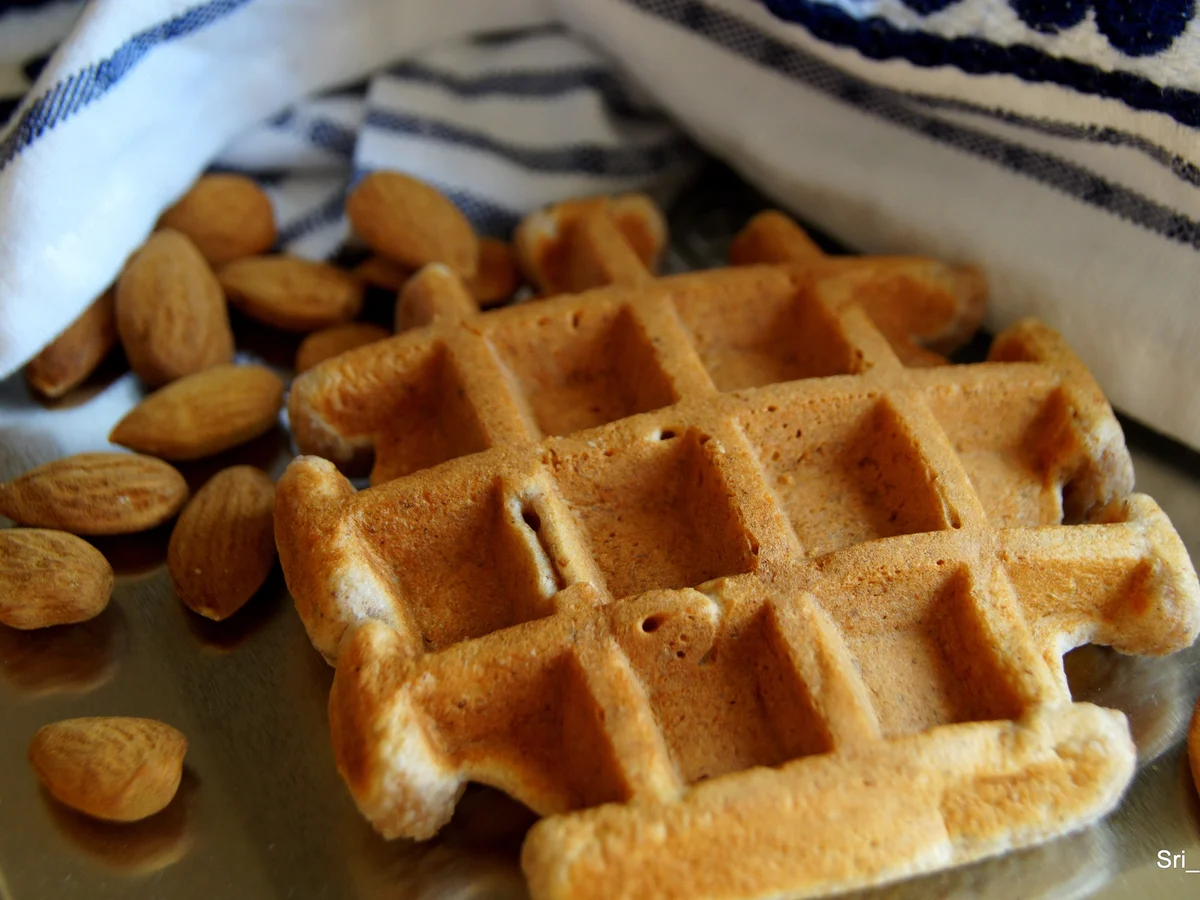 Rezept: Frühstück: Nuss-Hafer-Waffeln Bild Nr. 2 Frühstück: Nuss-Hafer-Waffeln - Rezept - Bild Nr. 2