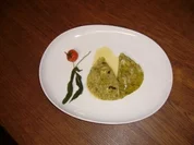 Kräuterravioli gefüllt mit Entenragout - Rezept