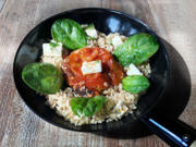 Geschmorte Aubergine mit Maulbeer-Couscous und Babyspinat (Ekaterina Leonova) - Rezept - Bild Nr. 2