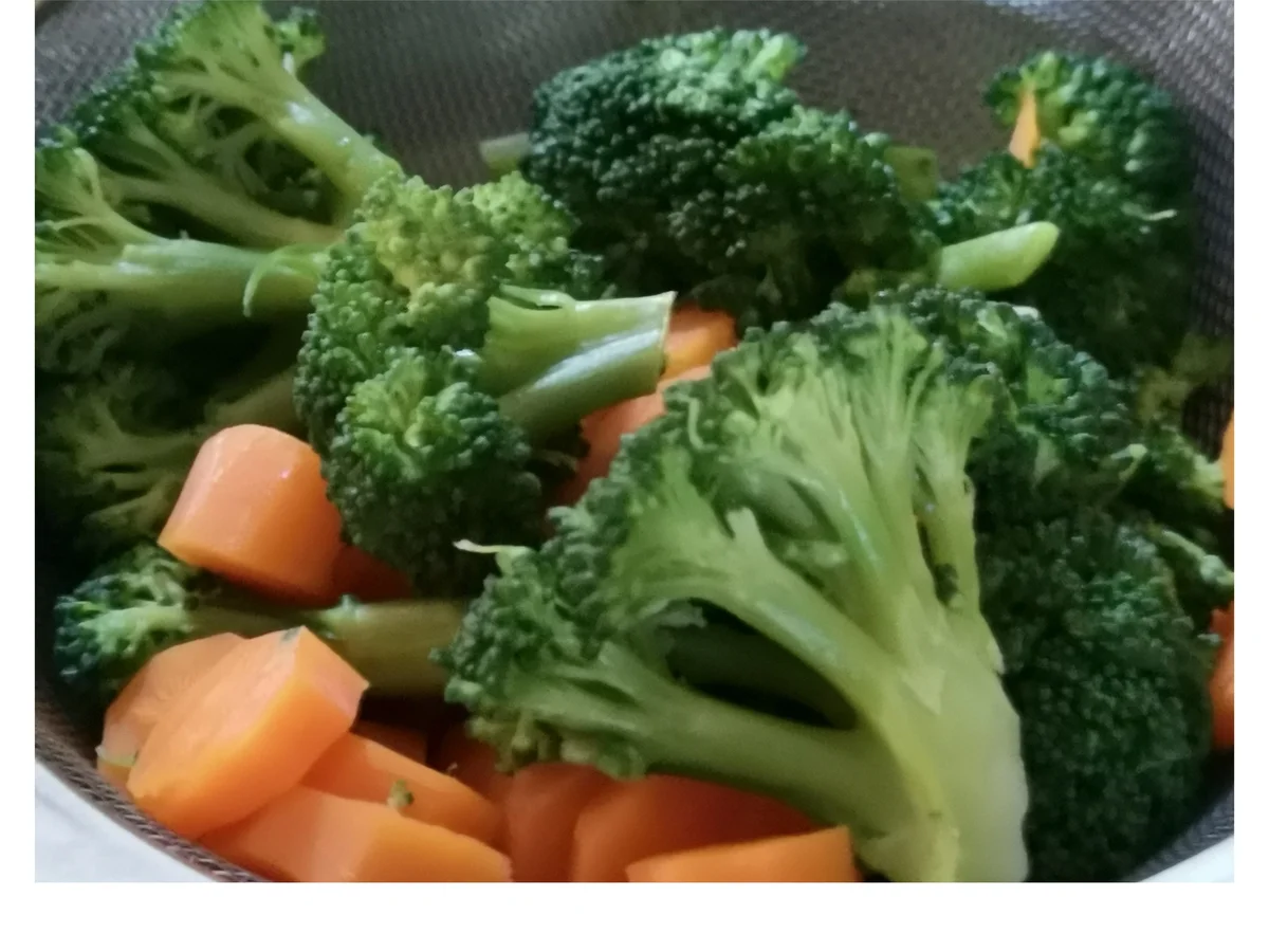 BiNe` S BROCCOLI - MÖHRENAUFLAUF - Rezept - Bild Nr. 2