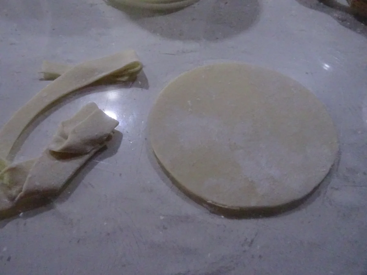 Rezept: Wan Tan's mit süß-scharfem Wok-Gemüse und Teriyaki-Soße Bild Nr. 6 Wan Tan's mit süß-scharfem Wok-Gemüse und Teriyaki-Soße - Rezept - Bild Nr. 6