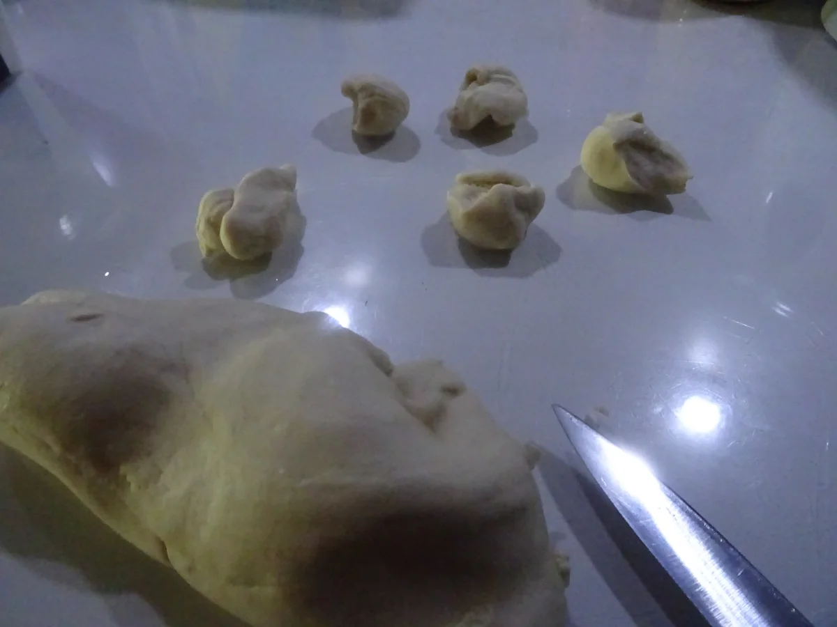 Rezept: Wan Tan's mit süß-scharfem Wok-Gemüse und Teriyaki-Soße Bild Nr. 10 Wan Tan's mit süß-scharfem Wok-Gemüse und Teriyaki-Soße - Rezept - Bild Nr. 10