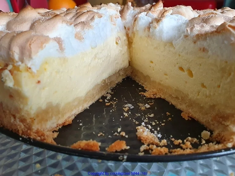 Rezept: Eierlikör Quark Kuchen mit geflämmter Baiserhaube Bild Nr. 9537 Eierlikör Quark Kuchen mit geflämmter Baiserhaube - Rezept - Bild Nr. 9537