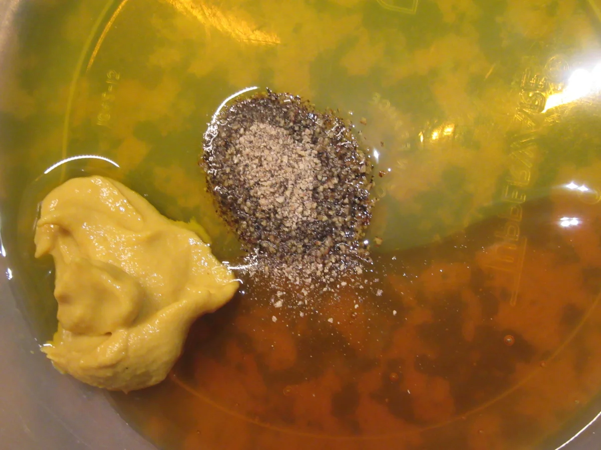 Rezept: Geflügel: Hähnchengeschnetzeltes in Trüffelbuttersoße Bild Nr. 3 Geflügel: Hähnchengeschnetzeltes in Trüffelbuttersoße - Rezept - Bild Nr. 3