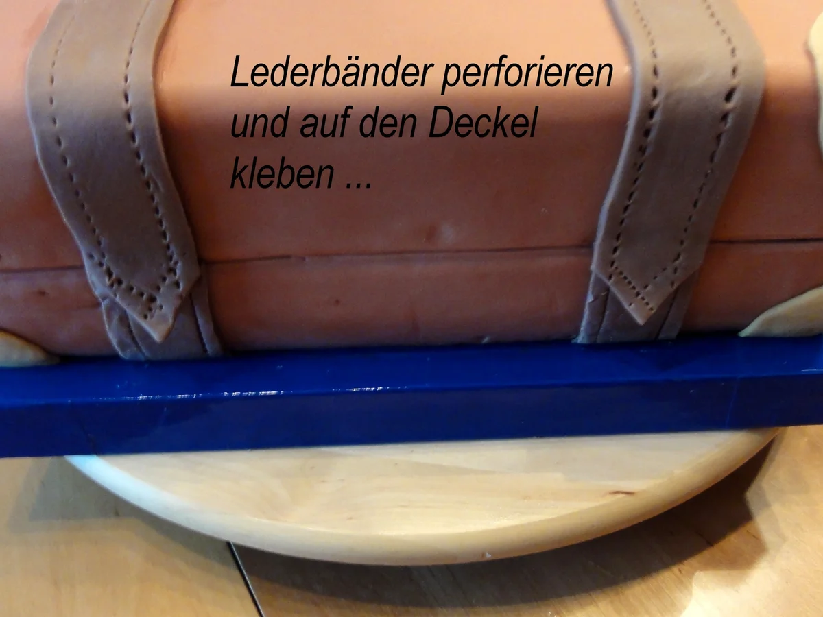 Biskuit:   ein  "K*O*F*F*E*R" für PARIS - Rezept - Bild Nr. 10